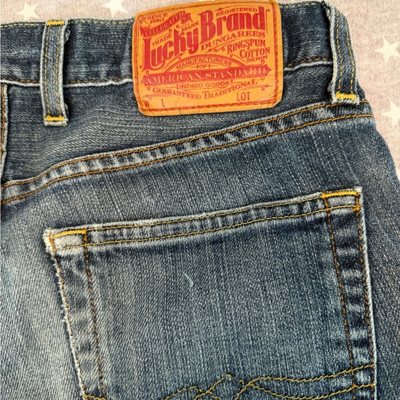 Lucky Brand men’s slim bootleg jeans - size 28 - button fly - Picture 9 of 10